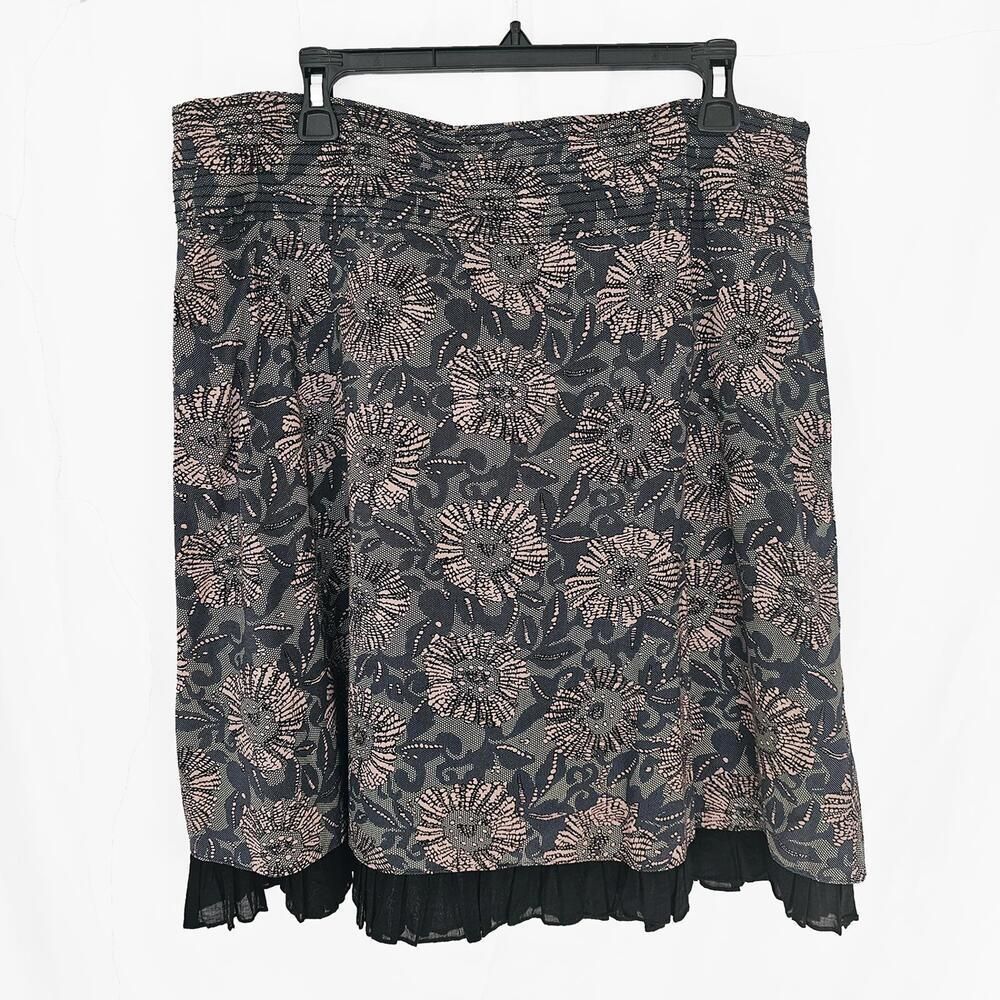 Modbe XXL Women's Floral Patterned Skirt Layered Pleated Hem